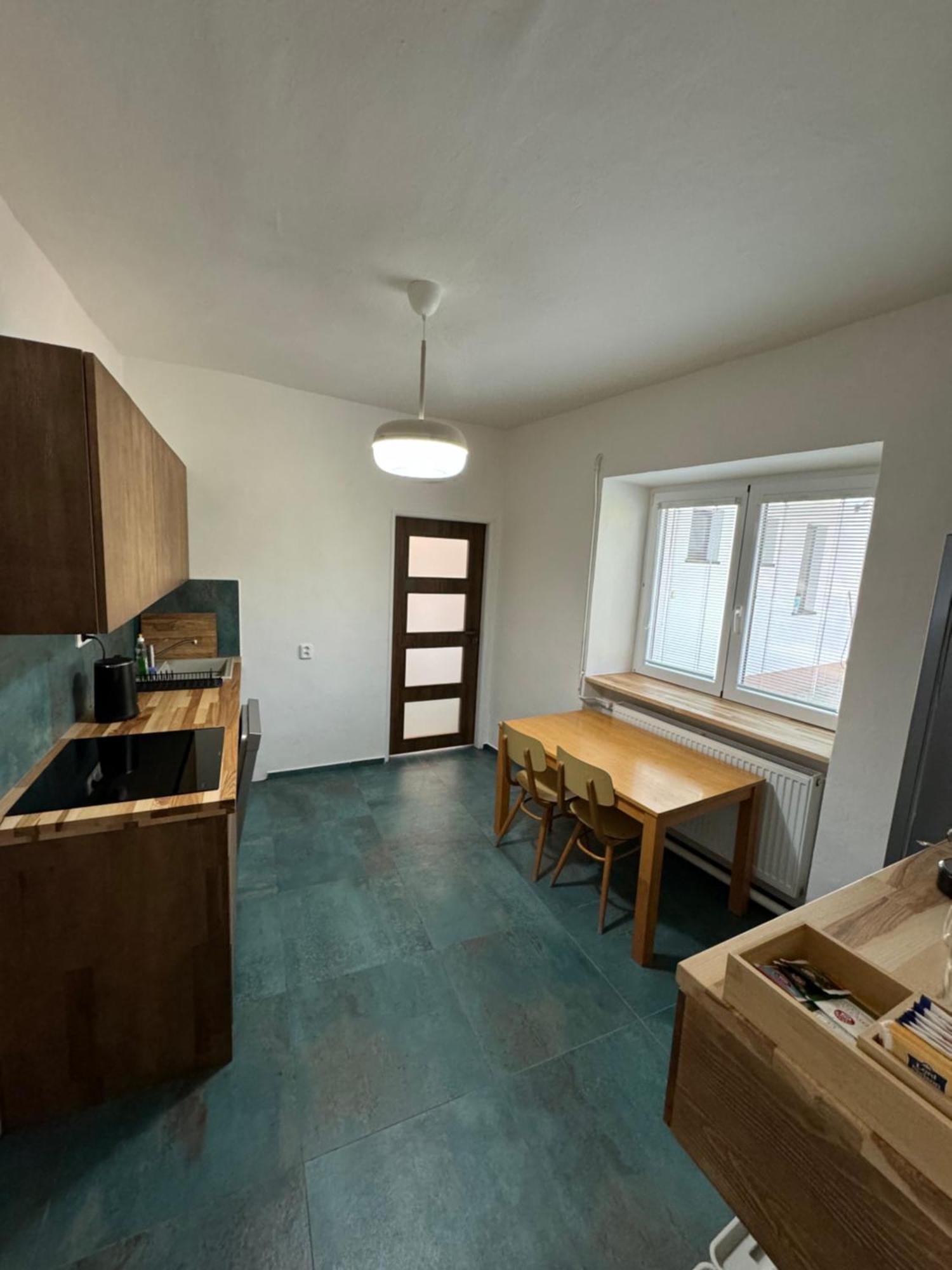 Mikulovska Chalupa Se Sklepem Exterior foto